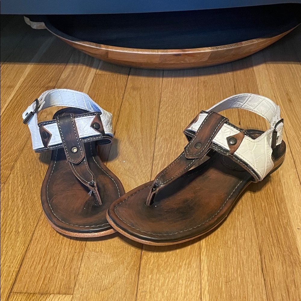 FREEBIRD by Steven, BRAND NEW “Sedona” Brown and White Sandals